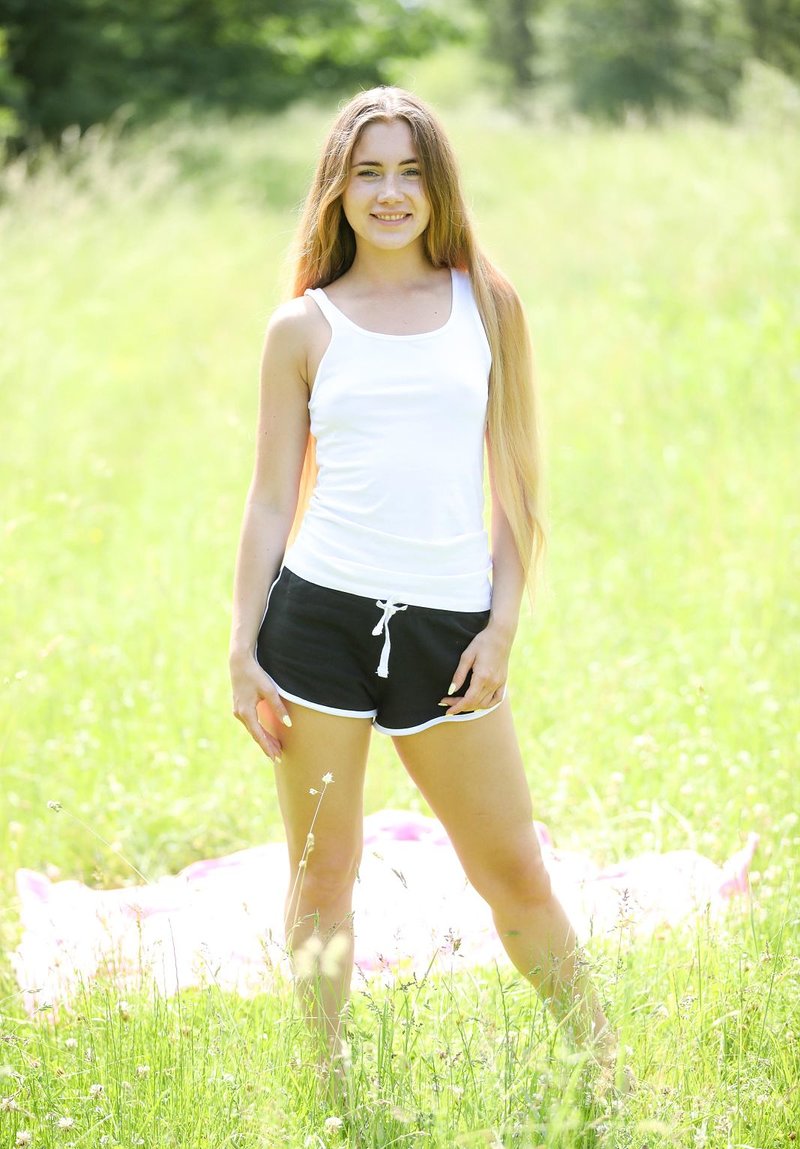 Маргарита, 18 лет, 0 размер груди